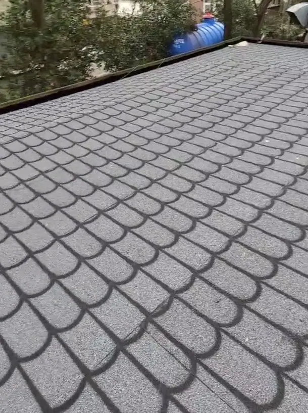 Gri Quick Shingle Kiremit Desenli Uygulama